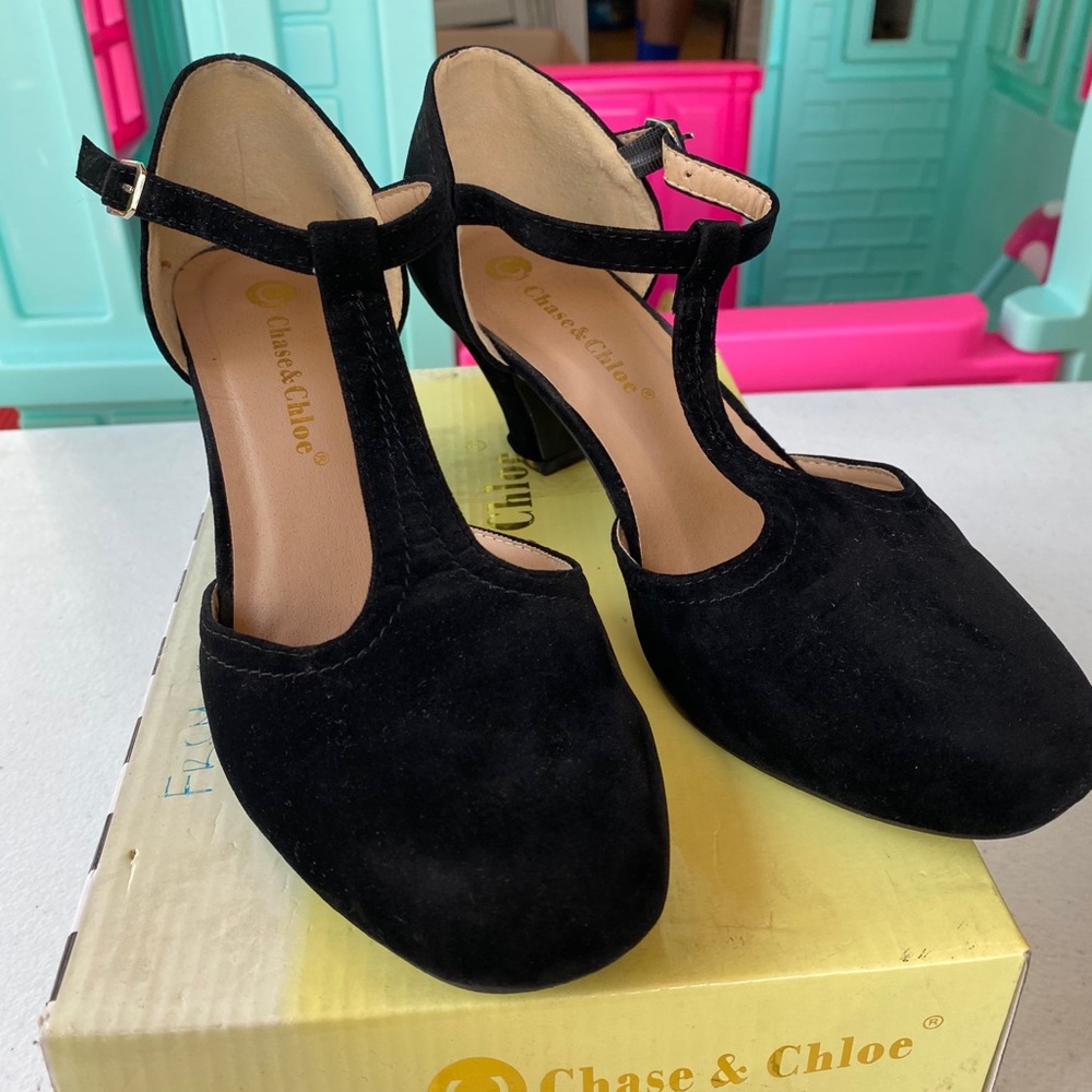 Womens Black Suede Mini Pumps